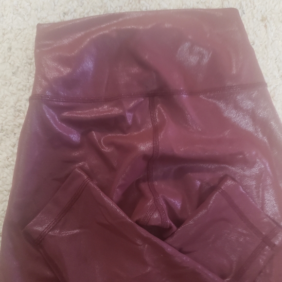 Lululemon leggings 4 - Picture 3 of 6